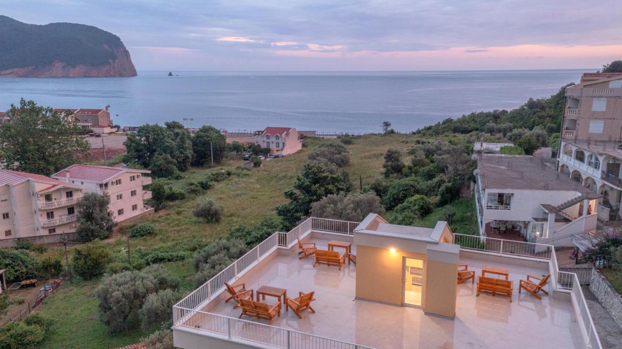 Apartments Bonazza Petrovac Bagian luar foto