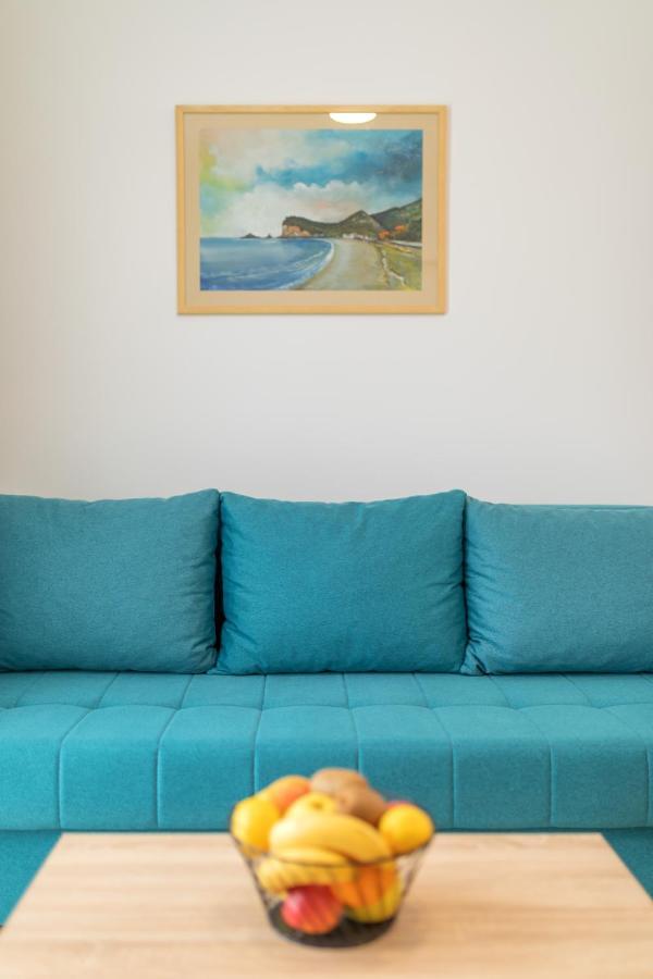 Apartments Bonazza Petrovac Bagian luar foto
