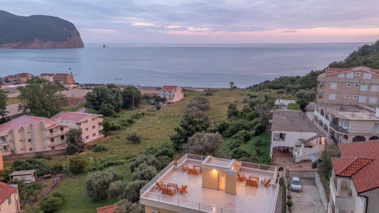 Apartments Bonazza Petrovac Bagian luar foto