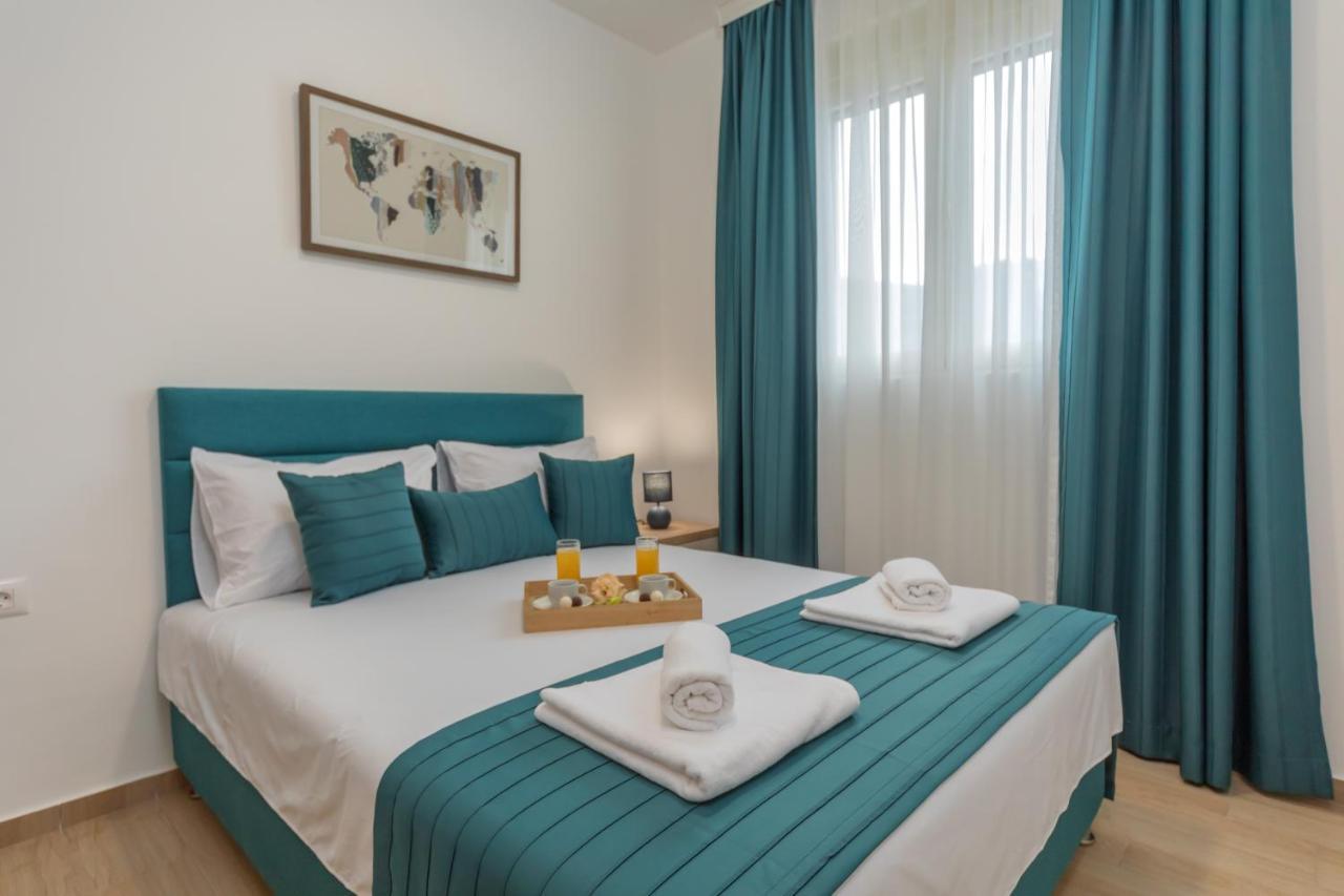 Apartments Bonazza Petrovac Bagian luar foto