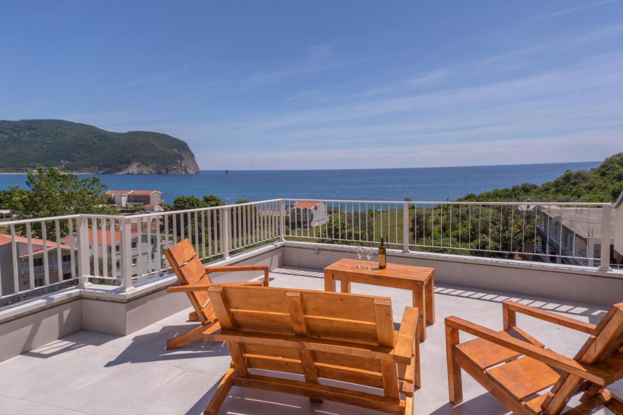 Apartments Bonazza Petrovac Bagian luar foto